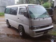 Nissan Caravan 1992 Van