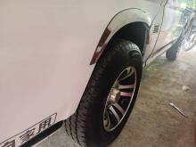 https://riyasewana.com/uploads/nissan-caravan-30956556135.jpg
