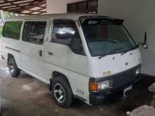 Nissan Caravan 1994 Van