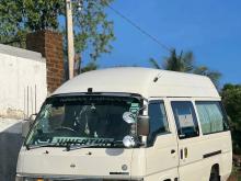 Nissan Caravan 1998 Van