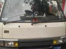 Nissan Caravan 1991 Van