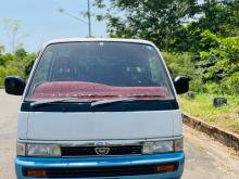 Nissan Caravan 1986 Van