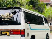 Nissan Caravan 1993 Van