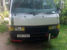 Nissan Caravan 1993 Van