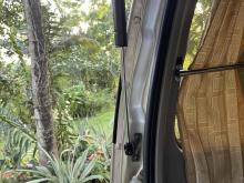 https://riyasewana.com/uploads/nissan-caravan-319585424056.jpg