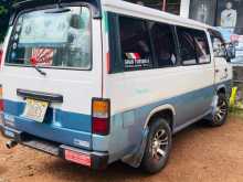 Nissan Caravan 1994 Van