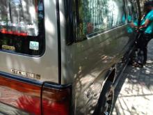 https://riyasewana.com/uploads/nissan-caravan-3732376345.jpg
