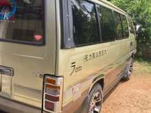 Nissan Caravan 1988 Van
