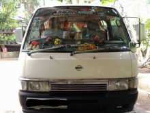 Nissan Caravan 1998 Van