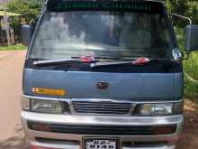 Nissan Caravan 1993 Van