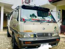 Nissan Caravan 1992 Van