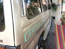 Nissan Caravan 1994 Van