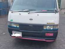 Nissan CARAVAN 1994 Van