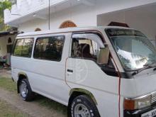 Nissan Caravan 1988 Van