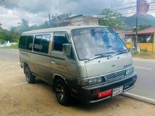 Nissan Caravan 1991 Van