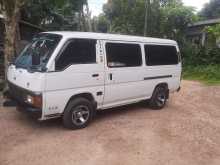 Nissan Caravan 1994 Van