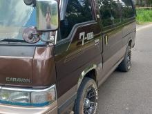 Nissan CARAVAN 2000 Van