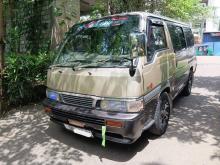 Nissan Caravan 1995 Van