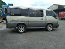 Nissan Caravan 1989 Van
