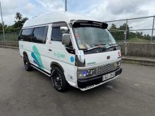 Nissan Caravan 2001 Van