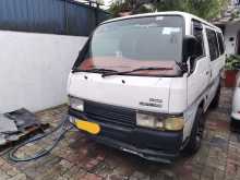 Nissan Caravan 1999 Van