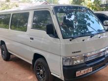 Nissan Caravan 1991 Van