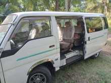 Nissan Caravan 1993 Van