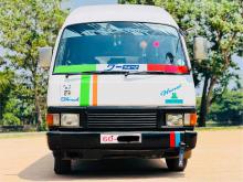https://riyasewana.com/uploads/nissan-caravan-711184424733.jpg