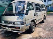 Nissan Caravan 1993 Van