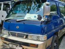Nissan Caravan 1999 Van