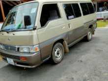 Nissan Caravan 1989 Van