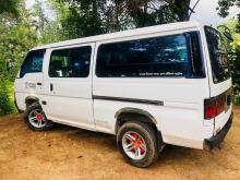 Nissan Caravan 1999 Van