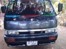 Nissan Caravan 1994 Van