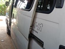 https://riyasewana.com/uploads/nissan-caravan-811172717362.jpg