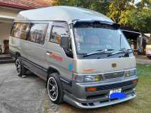 Nissan Caravan 1995 Van