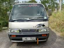 Nissan Caravan 1995 Van