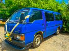 Nissan Caravan 1992 Van