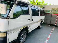 Nissan Caravan 1998 Van