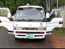 Nissan Caravan 1991 Van