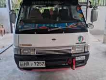 Nissan Caravan 1999 Van