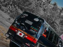 https://riyasewana.com/uploads/nissan-caravan-88204224922.jpg