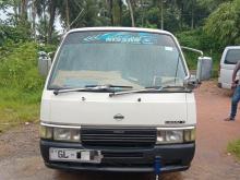 Nissan Caravan 1996 Van