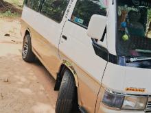 Nissan Caravan 1991 Van