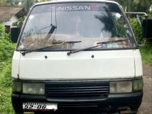 Nissan Caravan 1989 Van