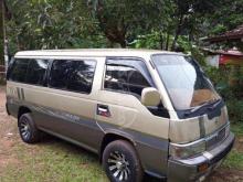 Nissan Caravan 1989 Van