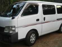 Nissan Caravan 2002 Van