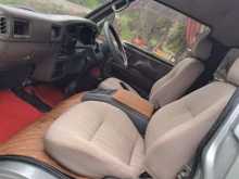 https://riyasewana.com/uploads/nissan-caravan-diga-171336564383.jpg
