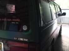 Nissan Caravan Diga 1991 Van