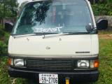 Nissan Caravan DX 1992 Van