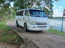 Nissan Caravan E25 2003 Van
